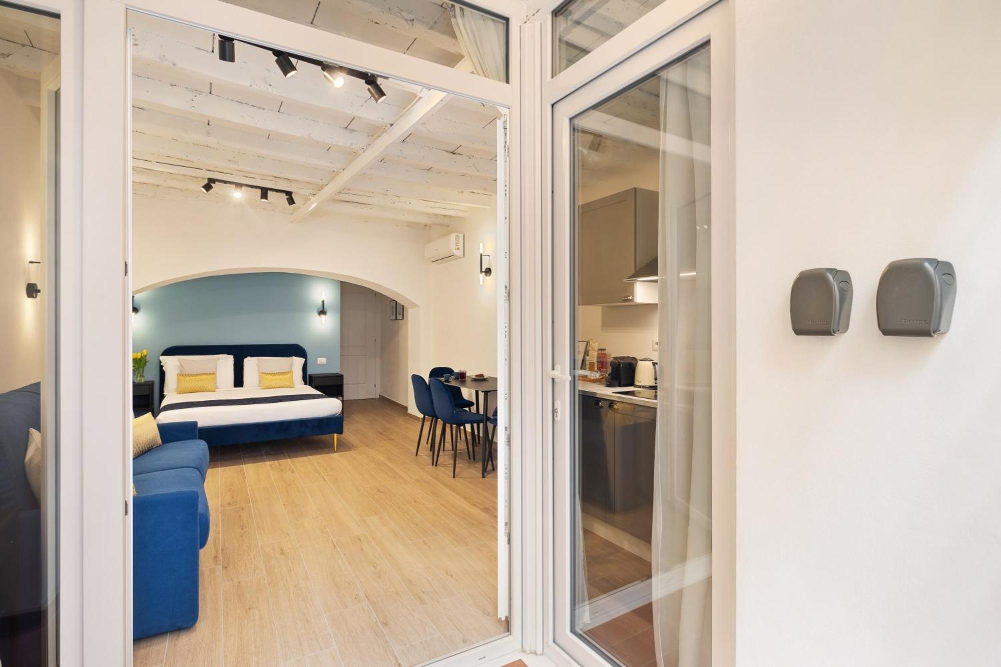 Leopardo Boutique Apartment In Trastevere Roma Ngoại thất bức ảnh