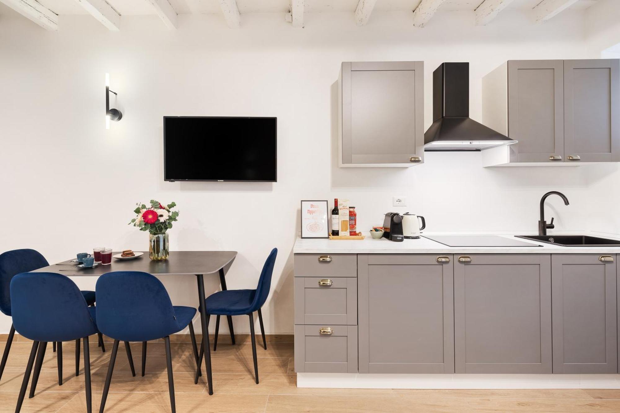 Leopardo Boutique Apartment In Trastevere Roma Ngoại thất bức ảnh